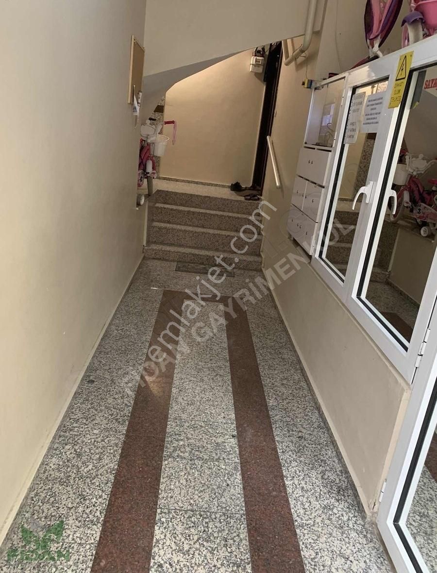 Menemen Esatpaşa'da Satılık Daire