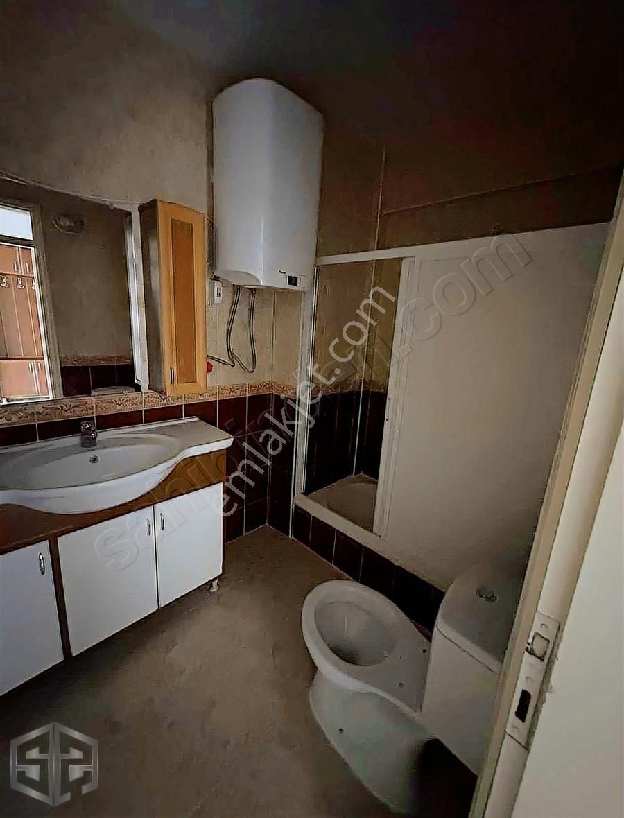 İzmir Selçuk Cumhuriyet Mahallesinde Geniş, Yatırımlık 3+1 - Görsel 10