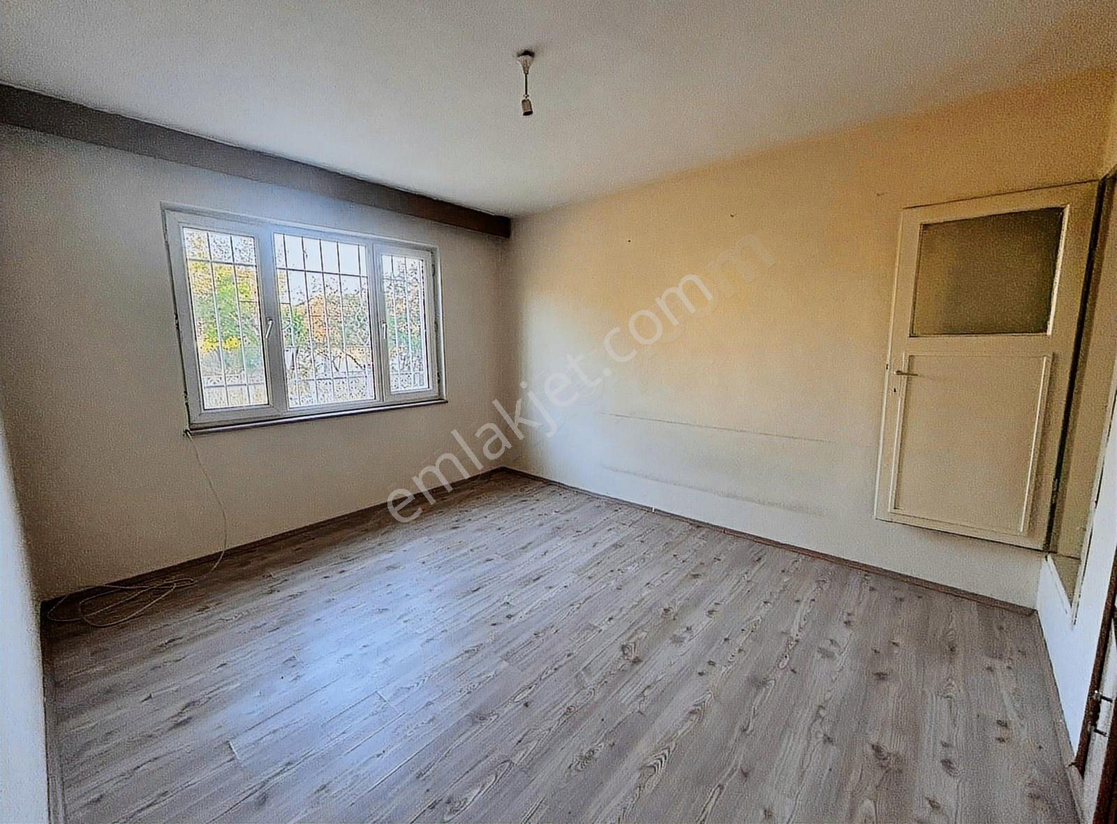 Ahmetbey Gündoğu Mahallesi'nde 478 M²arsada Müstakil Bahçeli Ev - Görsel 11