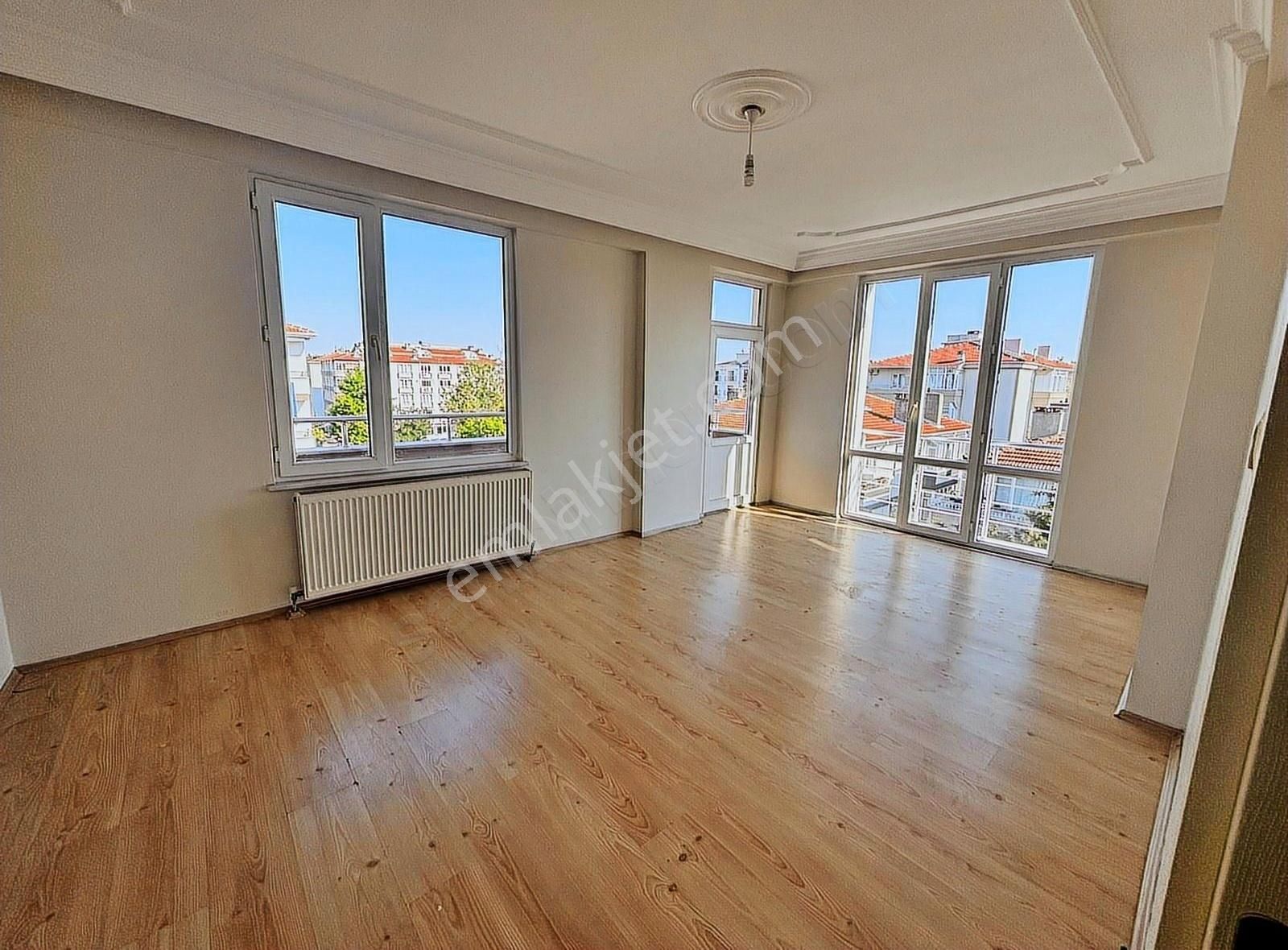 Kurtuluş Mah, Kurtuluş Parkı Yanı, Cadde Üzeri 3+1 Kiralık Daire
