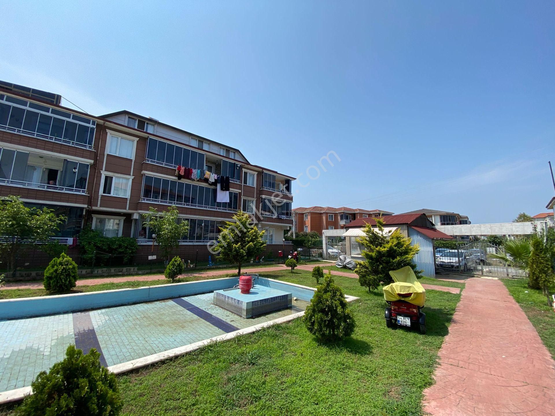 Karasu Sahilde Havuzlu Site İçinde Full Eşyalı Kombi+petekli Cam Balkonlu Satılık 1+1 Daire - Görsel 13