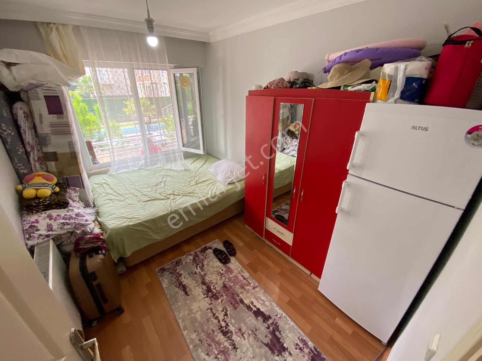 Karasu Sahilde Havuzlu Site İçinde Full Eşyalı Kombi+petekli Cam Balkonlu Satılık 1+1 Daire - Görsel 24