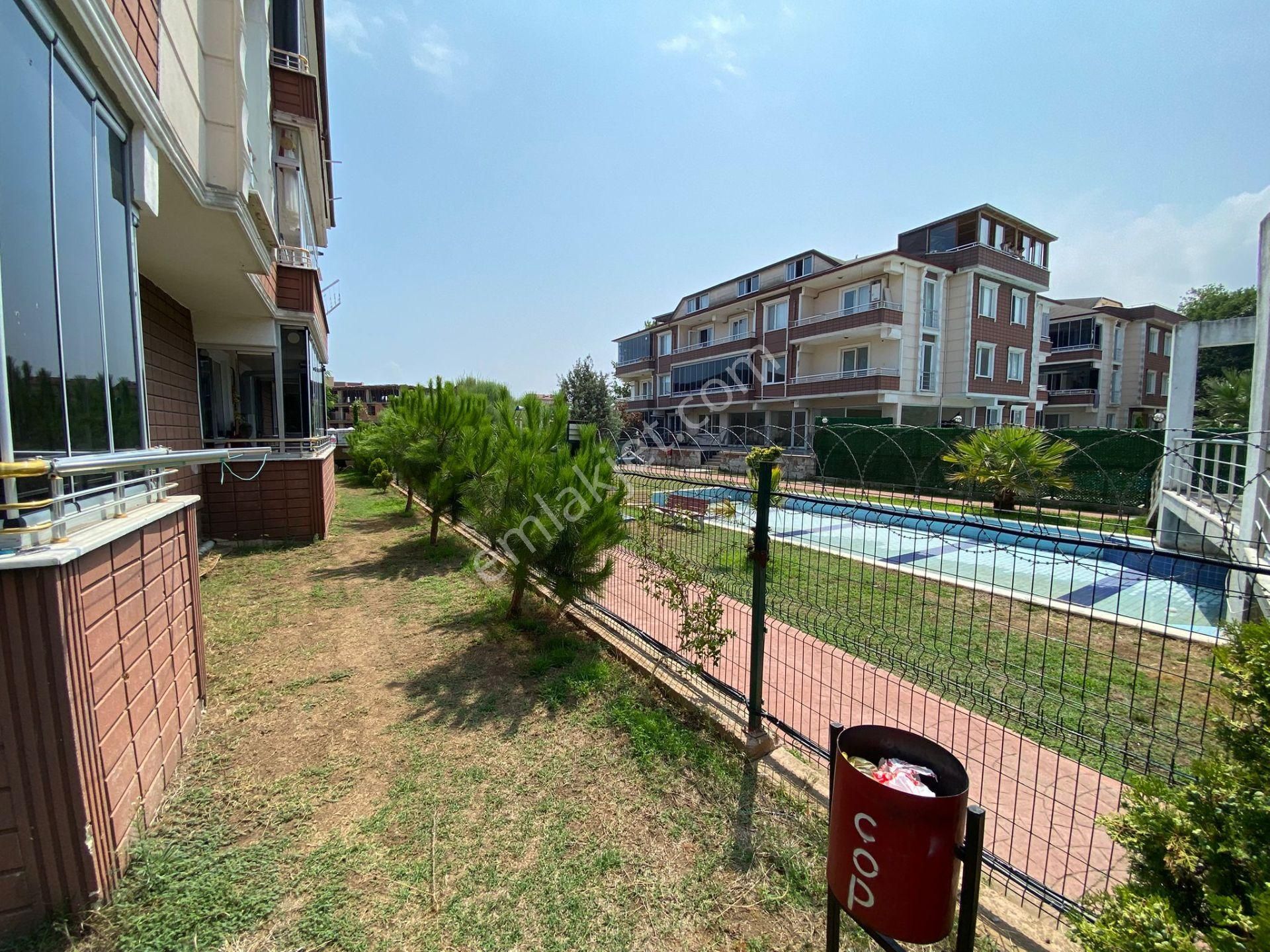 Karasu Sahilde Havuzlu Site İçinde Full Eşyalı Kombi+petekli Cam Balkonlu Satılık 1+1 Daire - Görsel 17