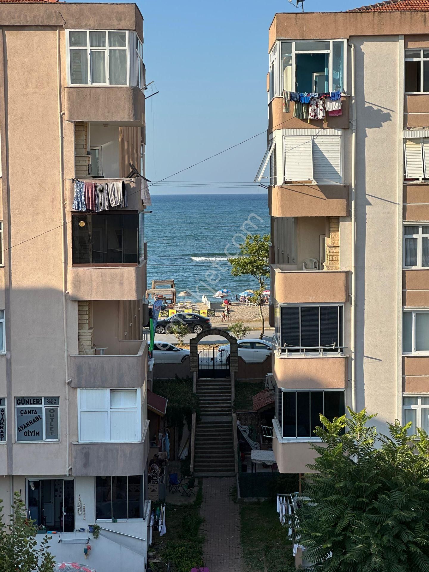 Turyap Karasu Ofisi'nden Satılık 100 M2 Deniz Manzaralı 2+1