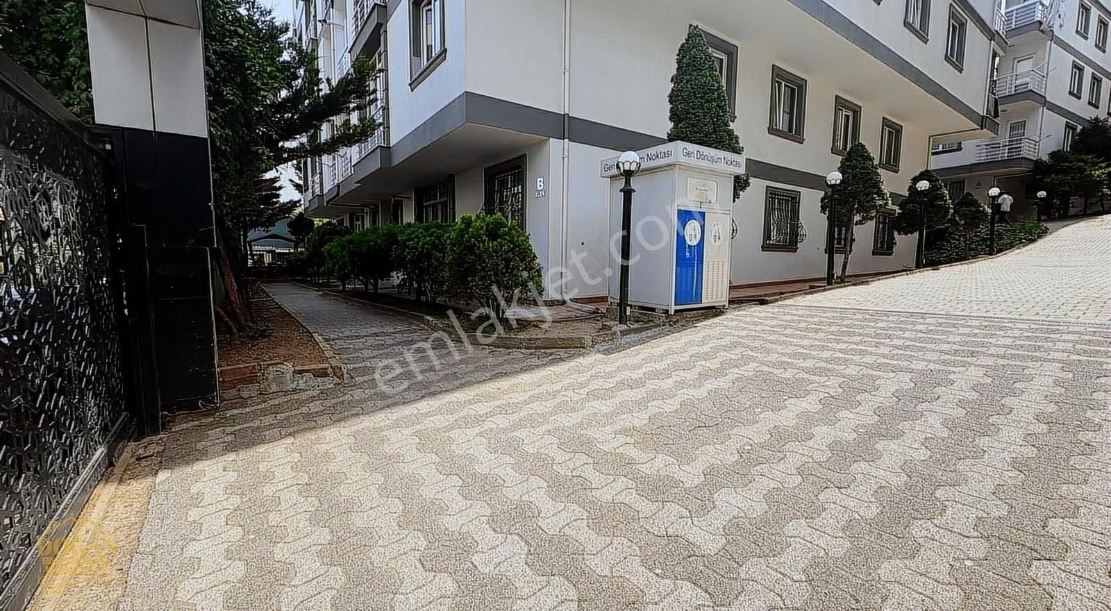 Gözdağı Koru Evleri Sitesinde 5+2 İskanlı Geniş Dubleks