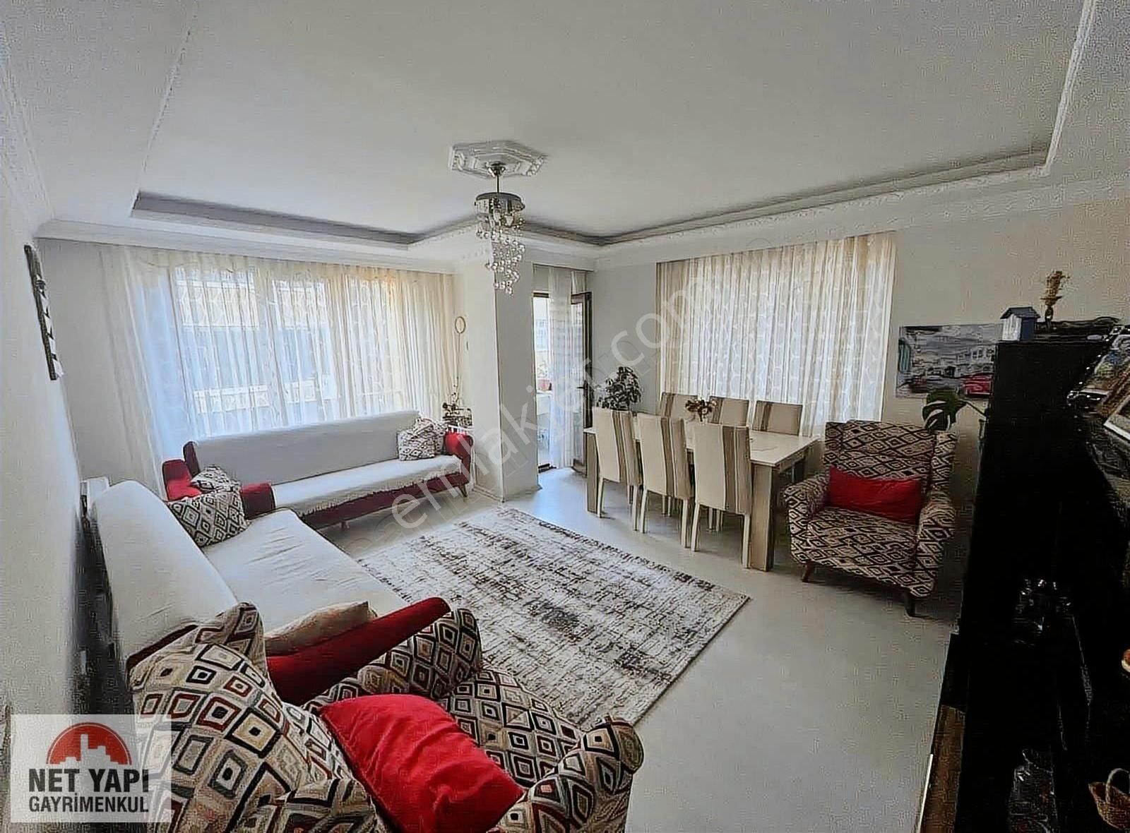 Net Yapı'dan 8 Yaşında Ebeveyn Banyolu Satılık Ara Kat Daire