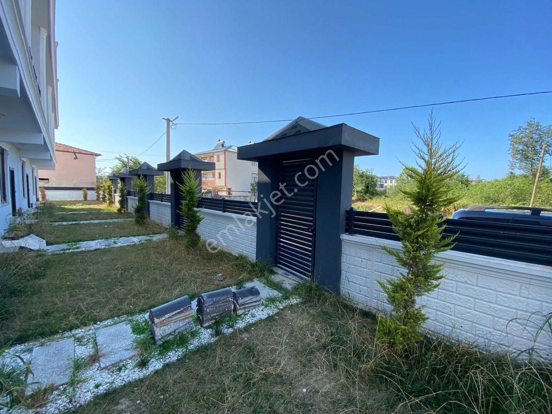 Karasuda M.bahçeli M.girişli Havuzlu Jakuzili, Seyir Teraslı *sıfır* 4+1 Tripleks Villa - Görsel 10
