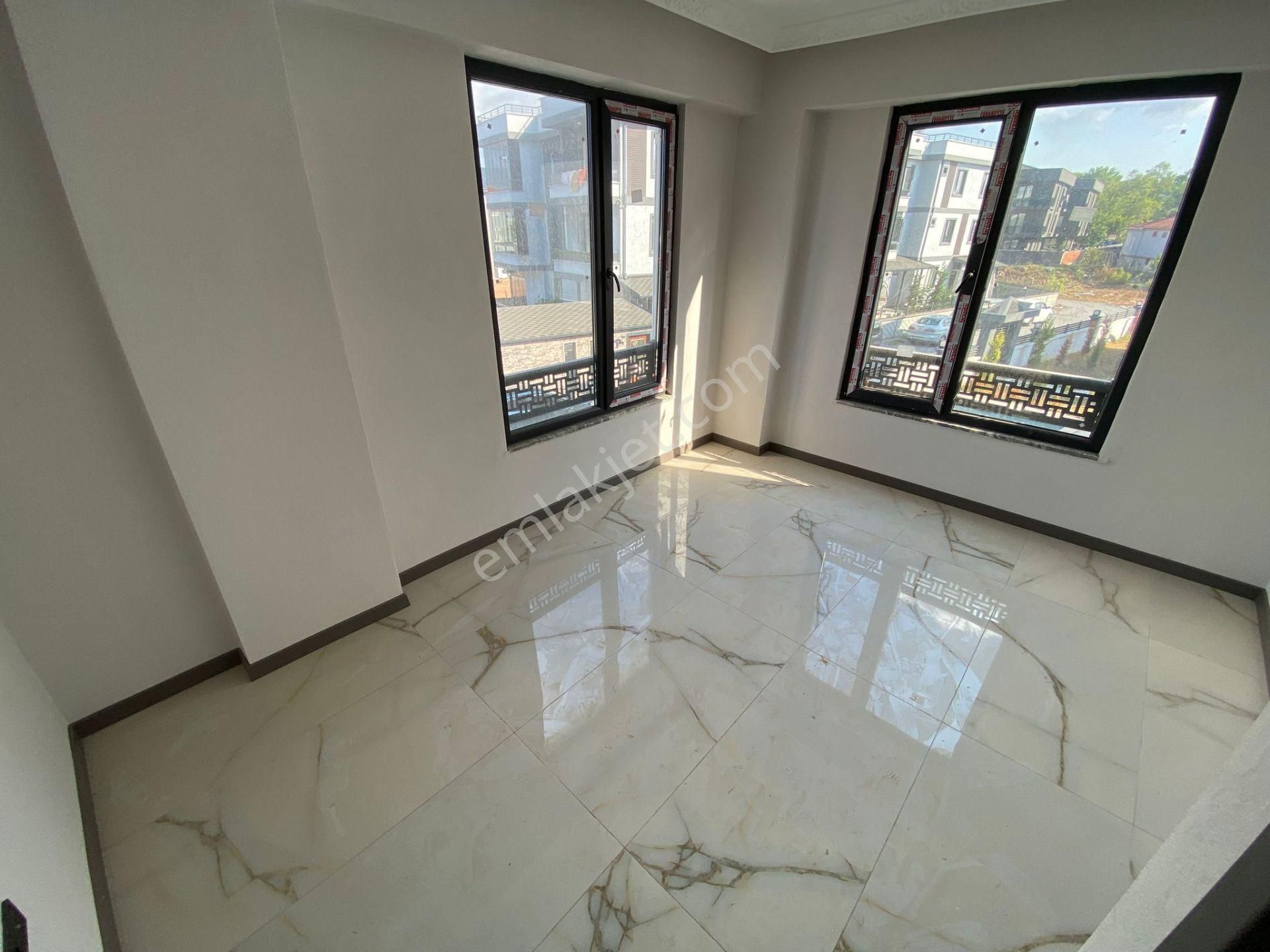 Karasuda M.bahçeli M.girişli Havuzlu Jakuzili, Seyir Teraslı *sıfır* 4+1 Tripleks Villa - Görsel 23