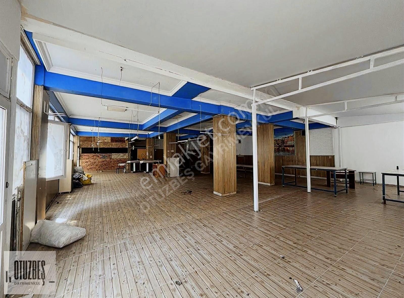 Otuzbeş'ten 300 M² Geniş Dükkan Sanayi Elektrikli Her İşe Uygun