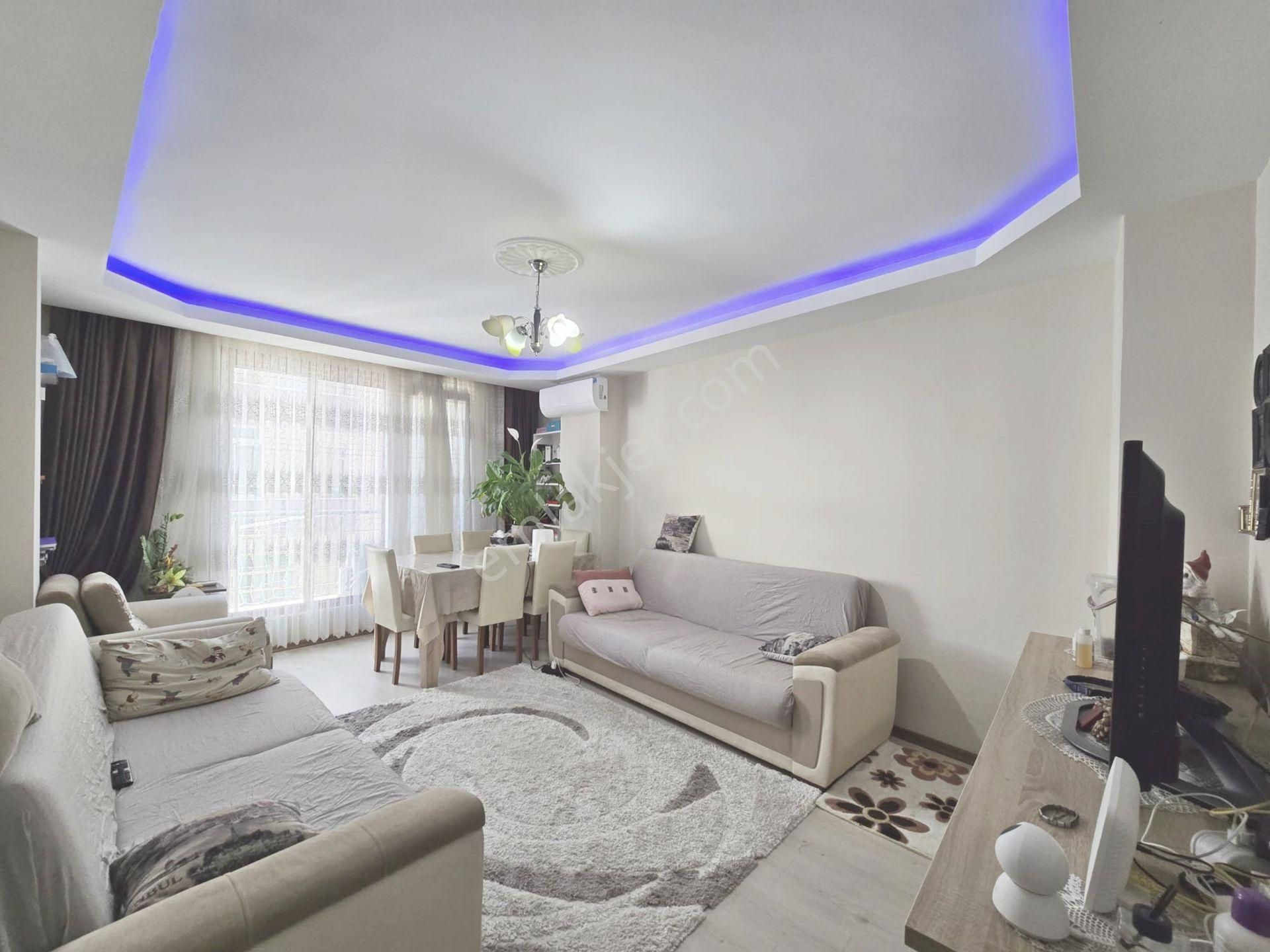 Firüzköy Bulvarına 2dk 1.katta Balkonlu Körodasız 100m² 2+1