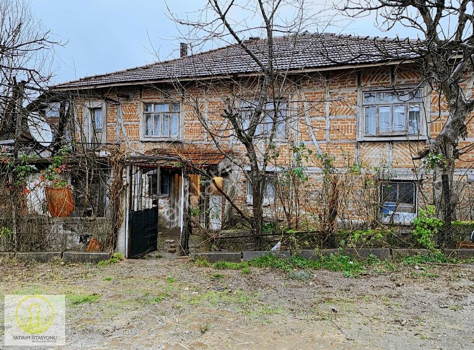 Kocaeli Kandıra Mülkişehsuvar Mah.de Satılık Köy Evi