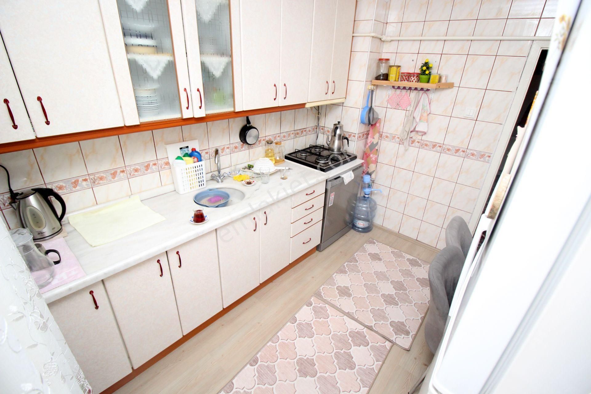 Emre Emlak'tan Selçuklu'da Manzaralı 3+1 Satılık Daire - Görsel 10