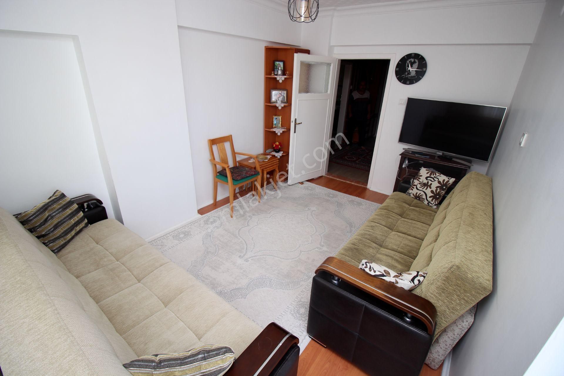 Emre Emlak'tan Selçuklu'da Manzaralı 3+1 Satılık Daire - Görsel 21