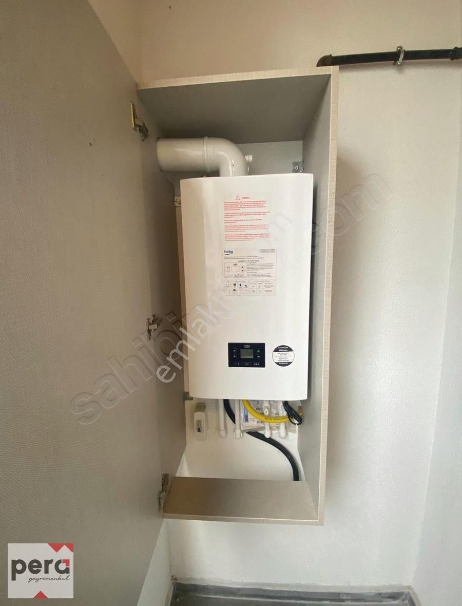 Pera'dan Lüks Eşyalı Yüksek Kira Getirili Ara Kat Sıfır Daire