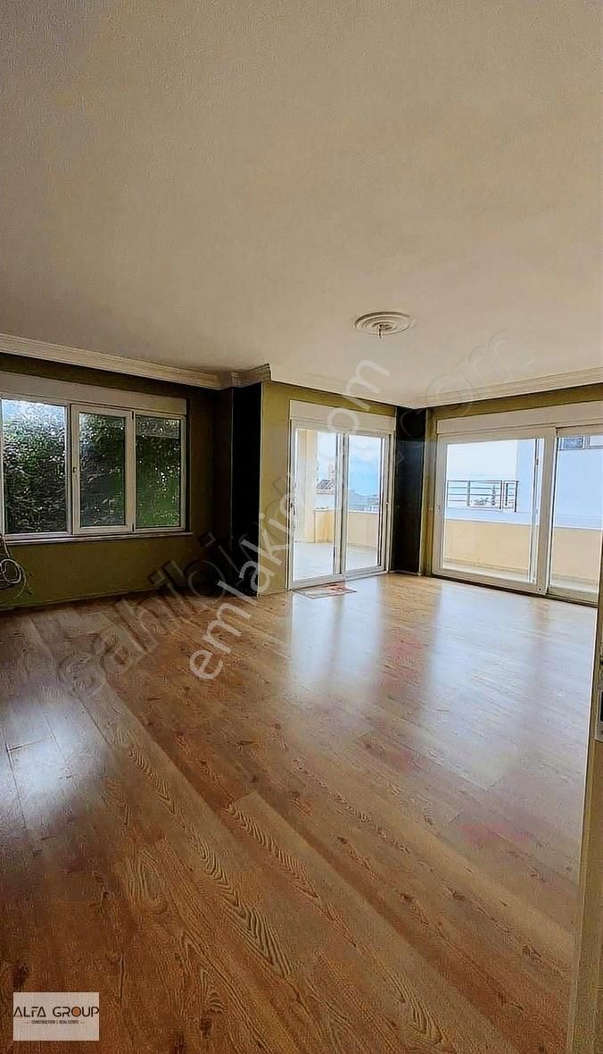 Alanya Tepe Mahallesi Kiralık 5+1 Bahçe Dublex