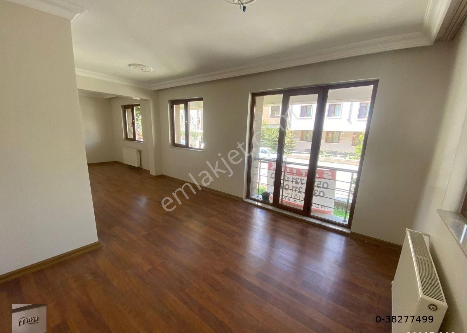 Yigit Emlaktan Merkezde A101 Karşısında Konumda 3+1 Masrafsız Fuul Yapılı Ön Ters Dublex 125m2 - Görsel 16