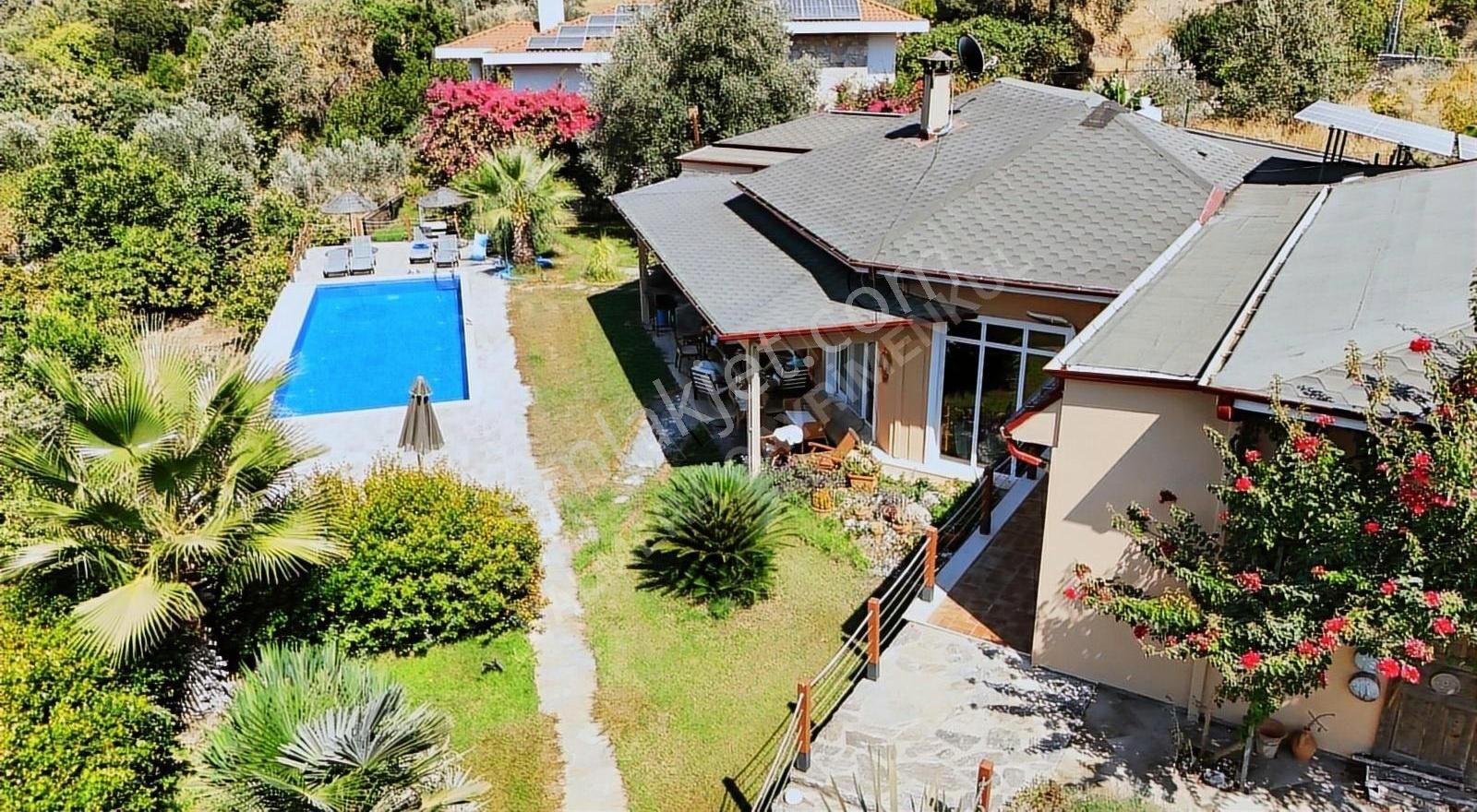 Ula Şirinköy'de 2500 M2 Arsa İçinde Satılık Müştemilatlı Taş Ev - Görsel 5