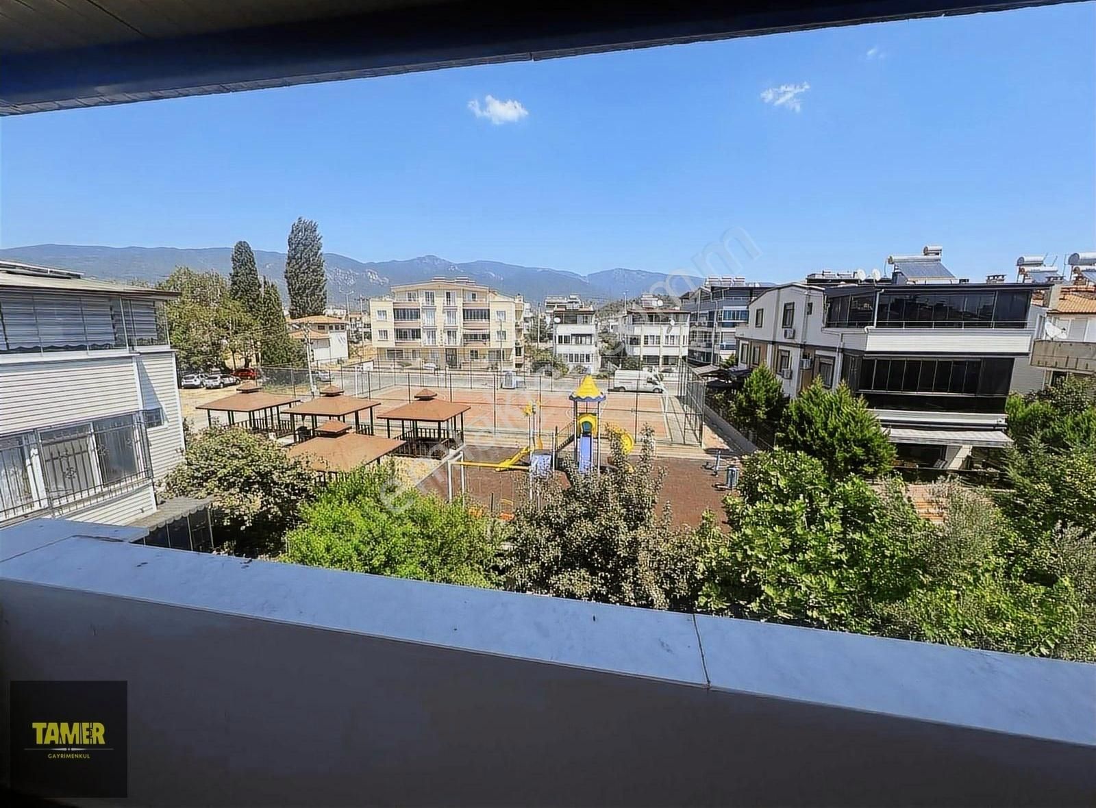 Tamer'den Yenimahallede Denize Çok Yakın Önü Açık Kiralık Dublex