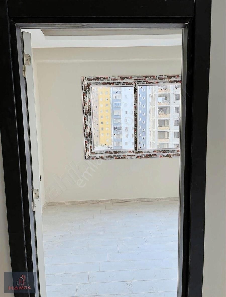 Satılık İskanlı Sıfır 1+1 Köşe Daire - Görsel 2