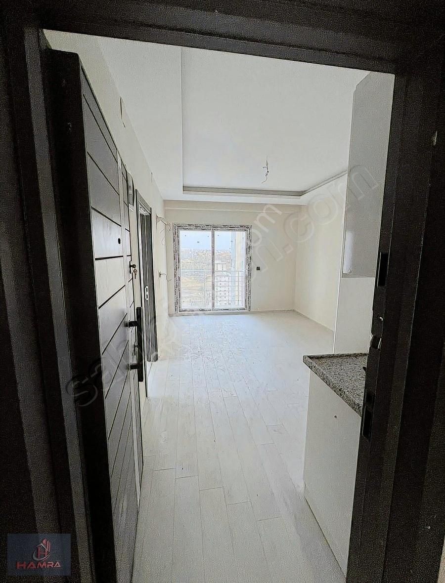 Satılık İskanlı Sıfır 1+1 Köşe Daire
