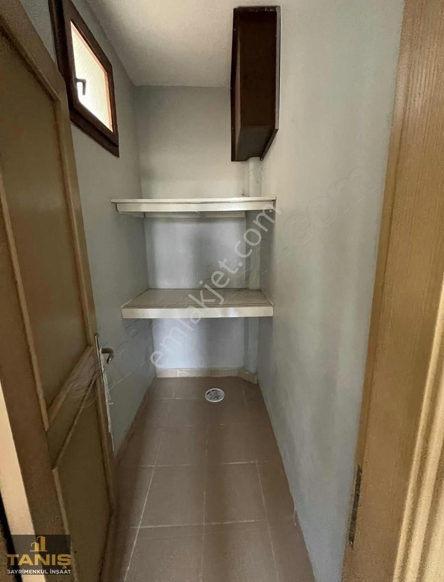 Yenidoğan Mah Kiralık 3+1 Doğalgazlı Geniş Oturumlu Bahçeli