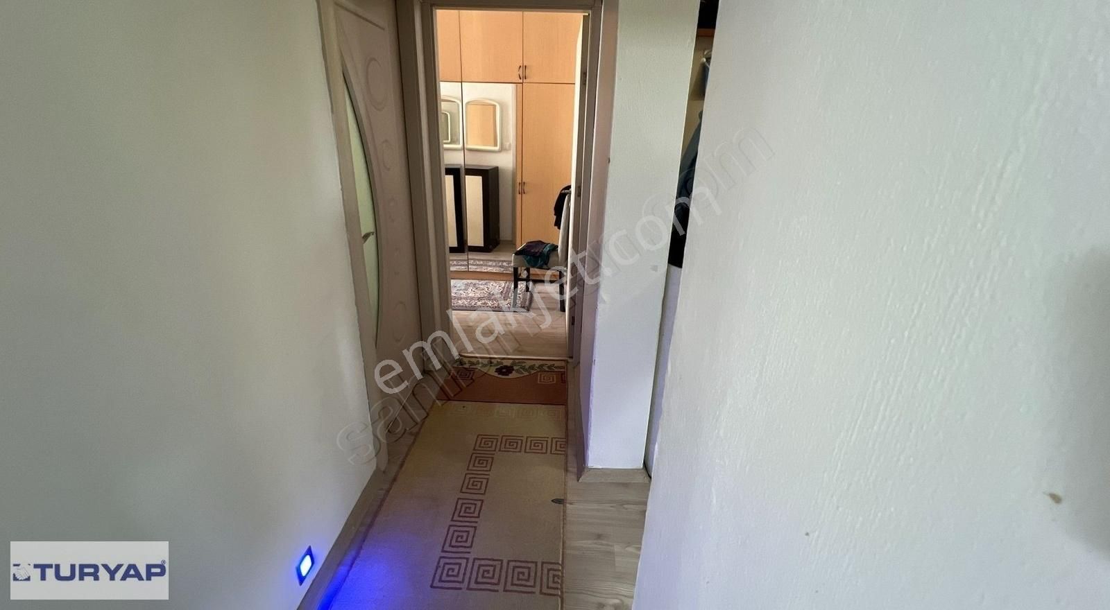 Akıncılar Merkezde 130 M2 Çift Balkonlu 3+1 Satılık Daire
