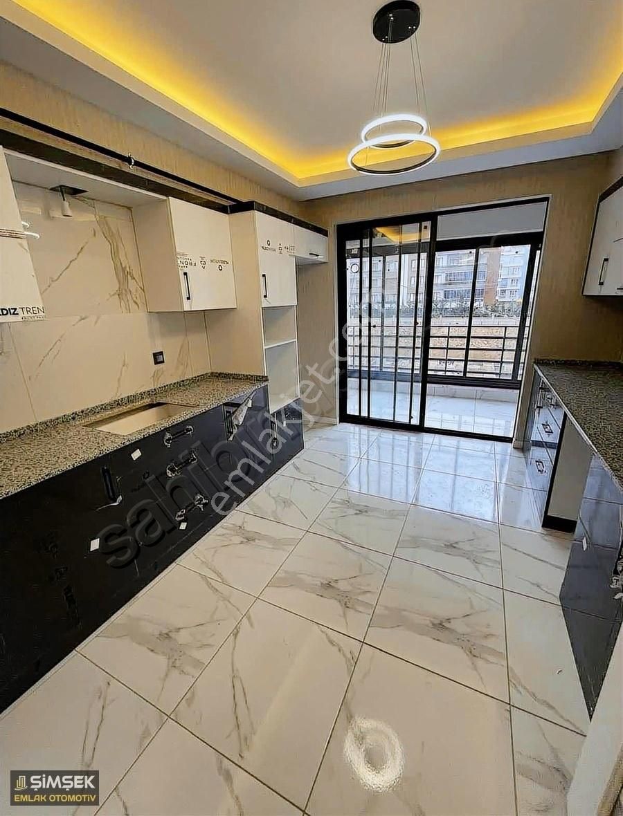 Fetih Caddesi Cuma Pazarı Arkası - Görsel 4