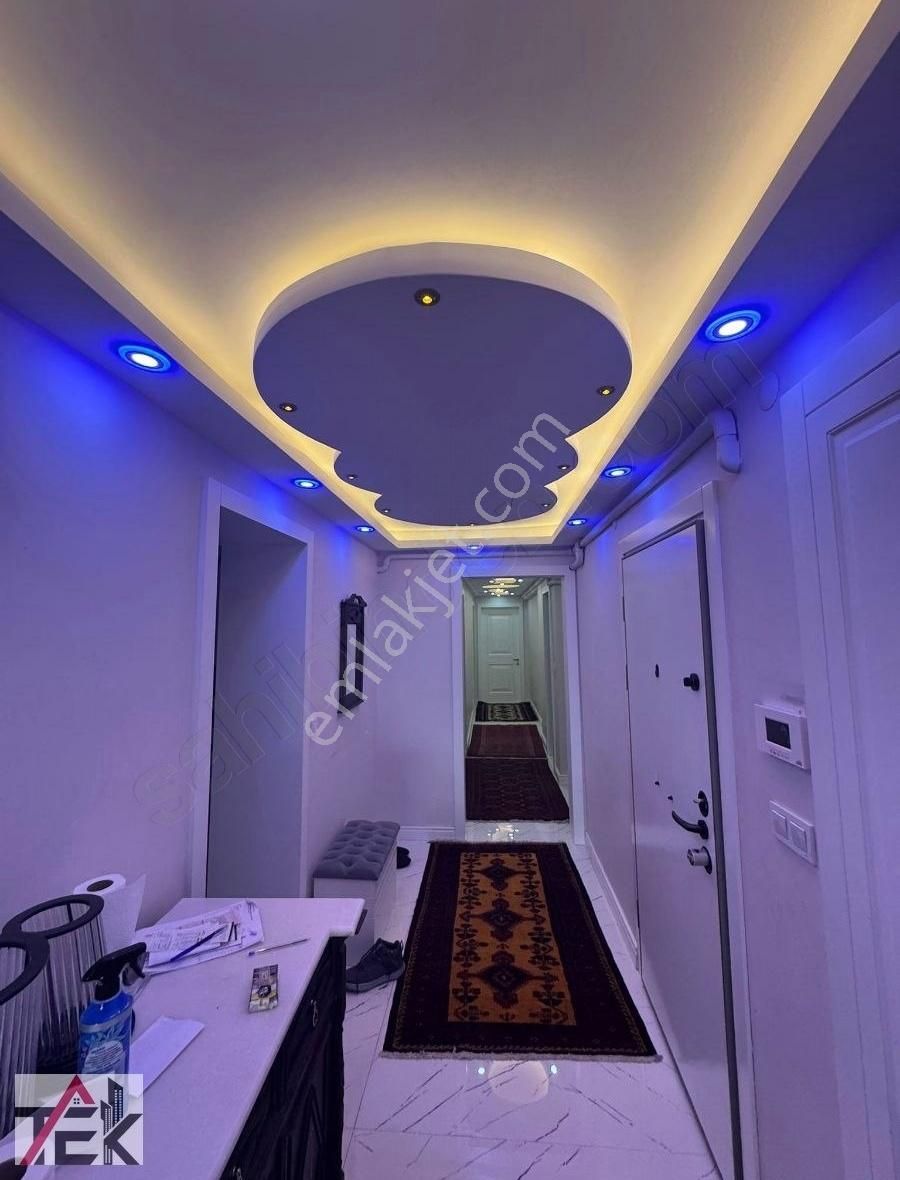 Küçükyalı'da Deniz Manzarali Lüks Daire - Görsel 4