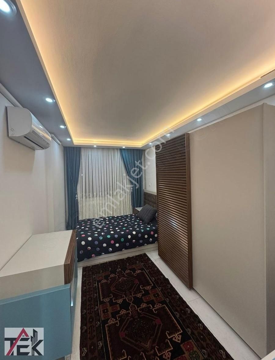 Küçükyalı'da Deniz Manzarali Lüks Daire - Görsel 2