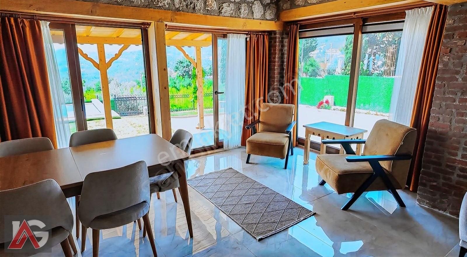 Belen'de Eşsiz Manzaraya Sahip Havuzlu, Eşyalı, Lüks Taş Villa