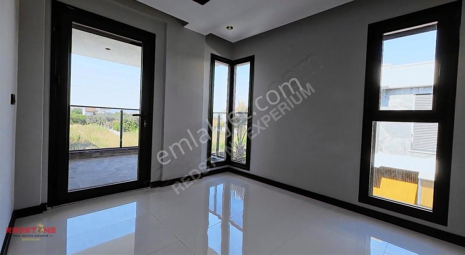 Urla Atatürk Mh. Havuzlu Tam Müstakil Özel Tasarım Sıfır Villa - Görsel 3