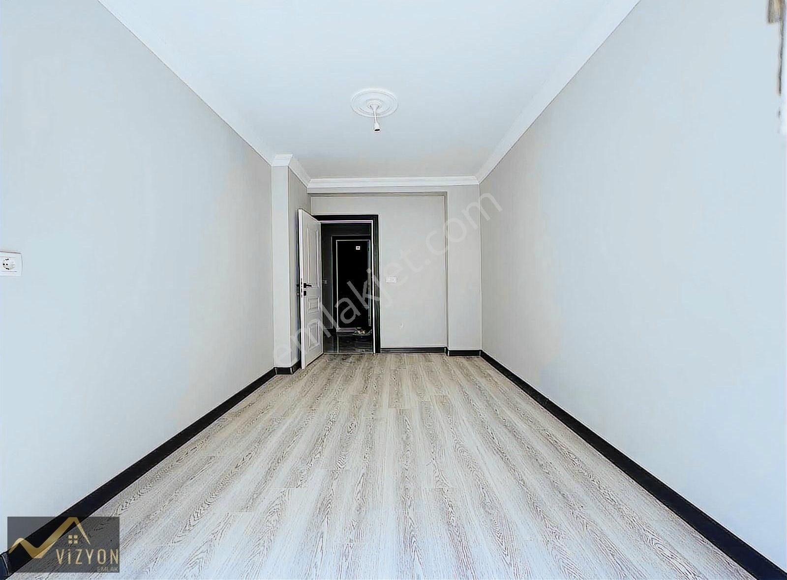 Vizyon Emlak'tan 4+1 160 M2 + Kendine Ait 100 M2 Bahçeli Dublex - Görsel 15