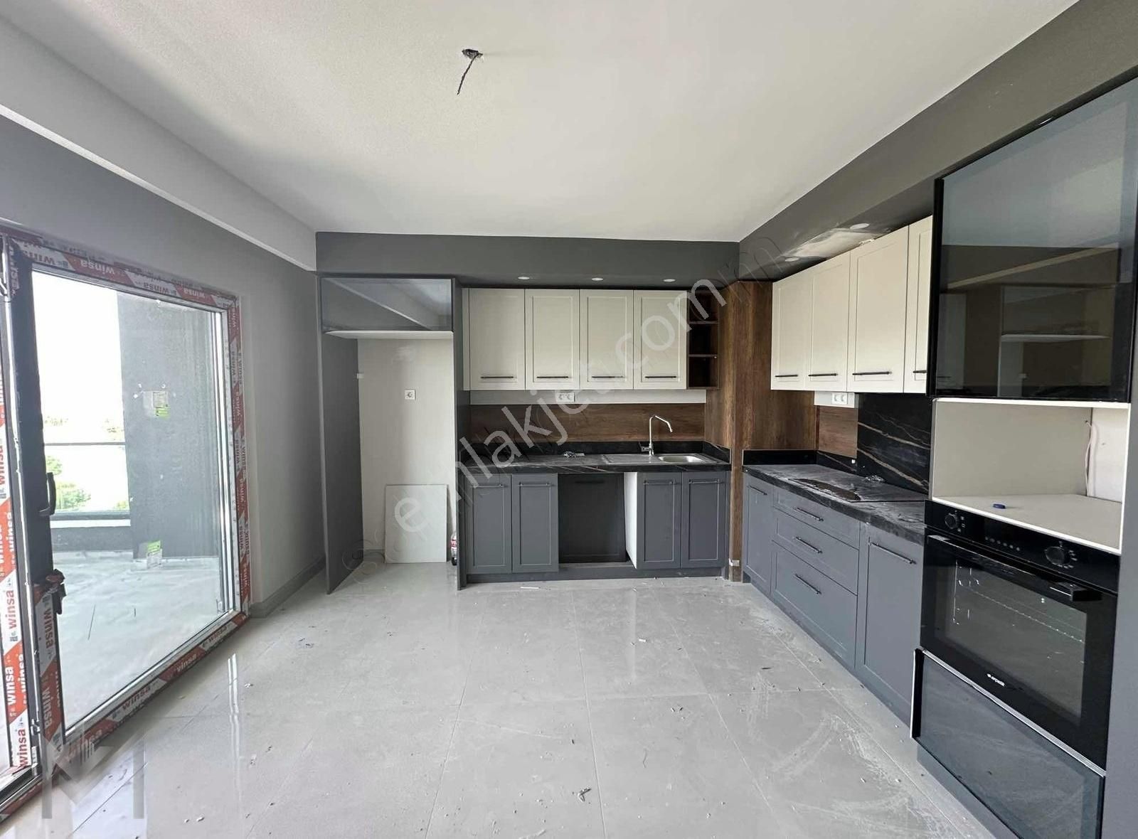 Address Göksu Projesinde Göksu Gölü Manzaralı 4+1 Satılık Daire