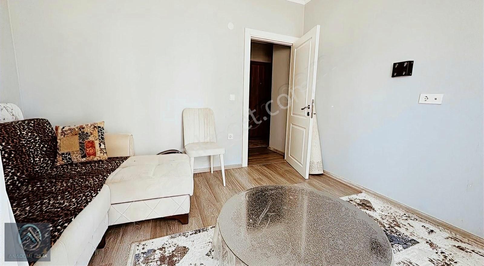 Cevatpaşa Mahallesinde Satılık Yüksek Giriş 2+1 Daire Fırsat - Görsel 8