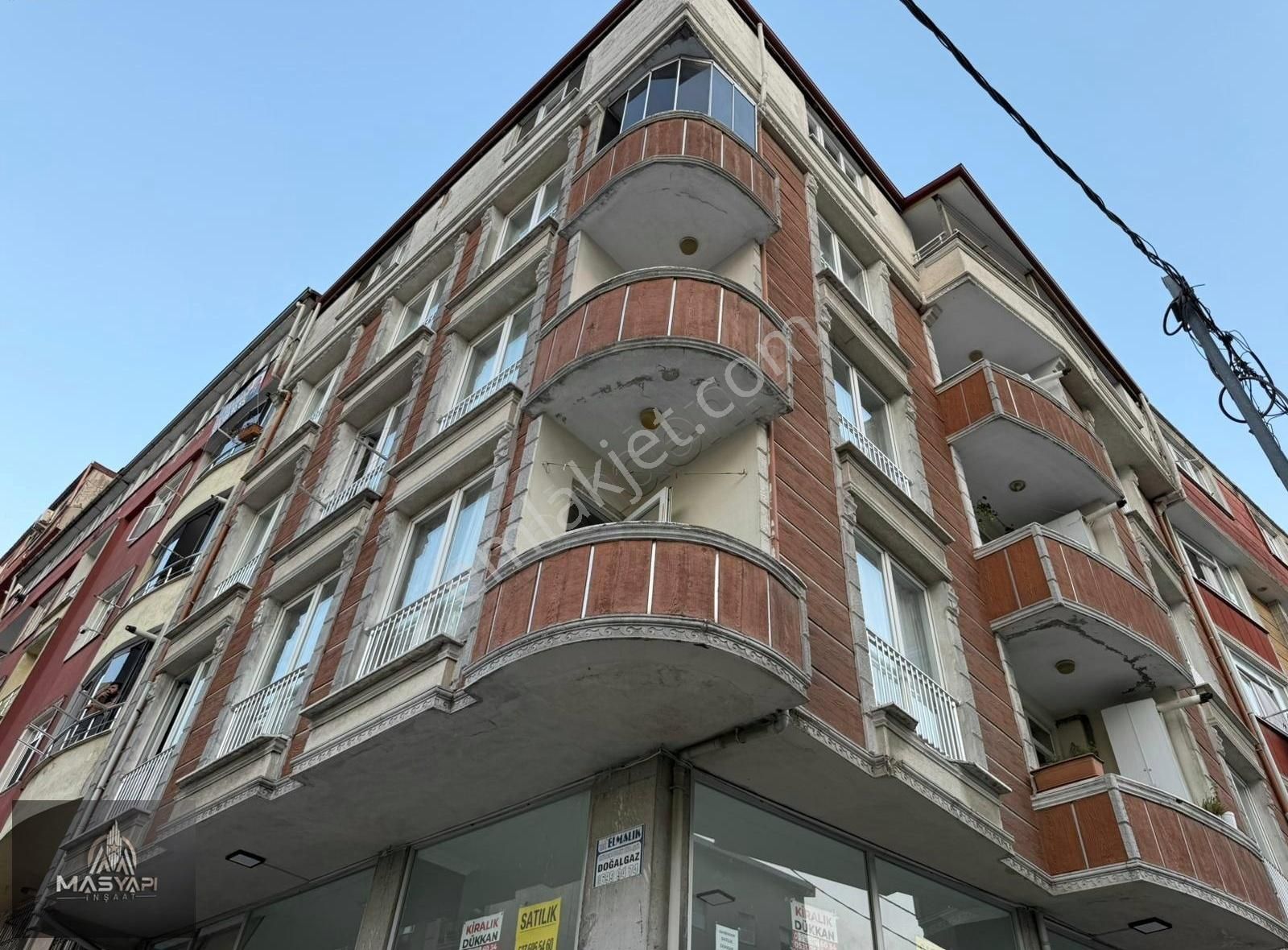 Esenyurt Kıraç Muhacır Mah Geniş Aileler İçin 3+1