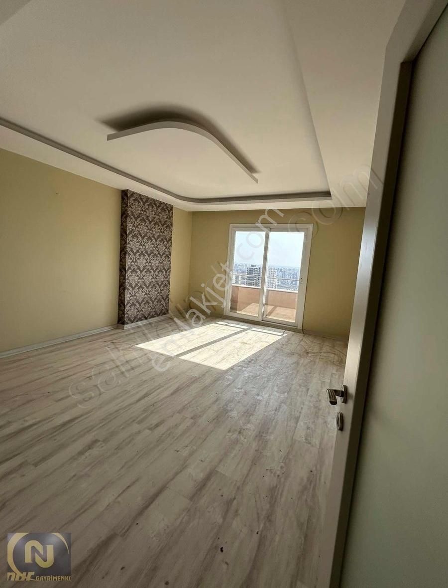 Nur Gayrimenkulden Ana Cadde Üzeri 3+1 Lüks Satılık Daire