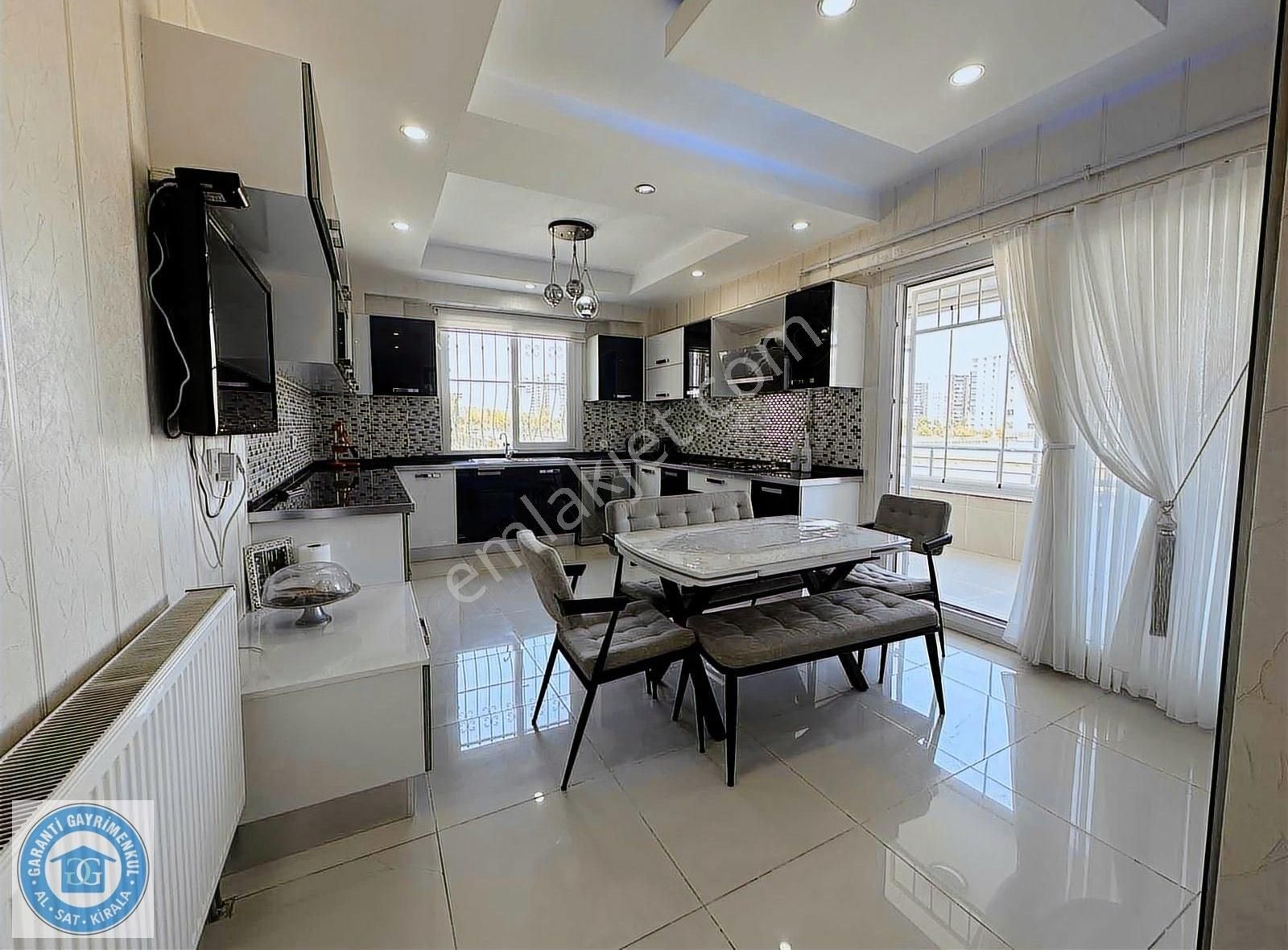 Papatya Sitesinde Satılık 3+1 Bakımlı Daire
