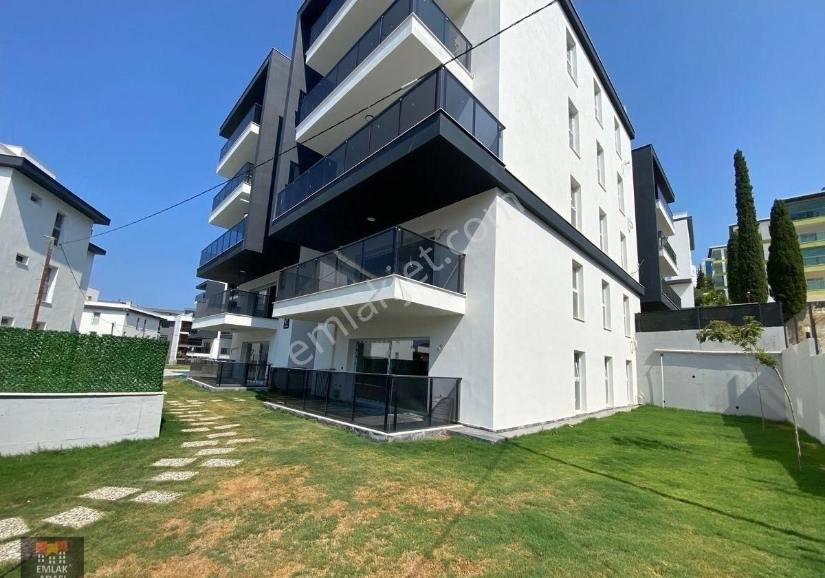 Kuşadası Merkezde Otogar Arkası Sıfır 3+1 Havuzlu St Satılık Daire