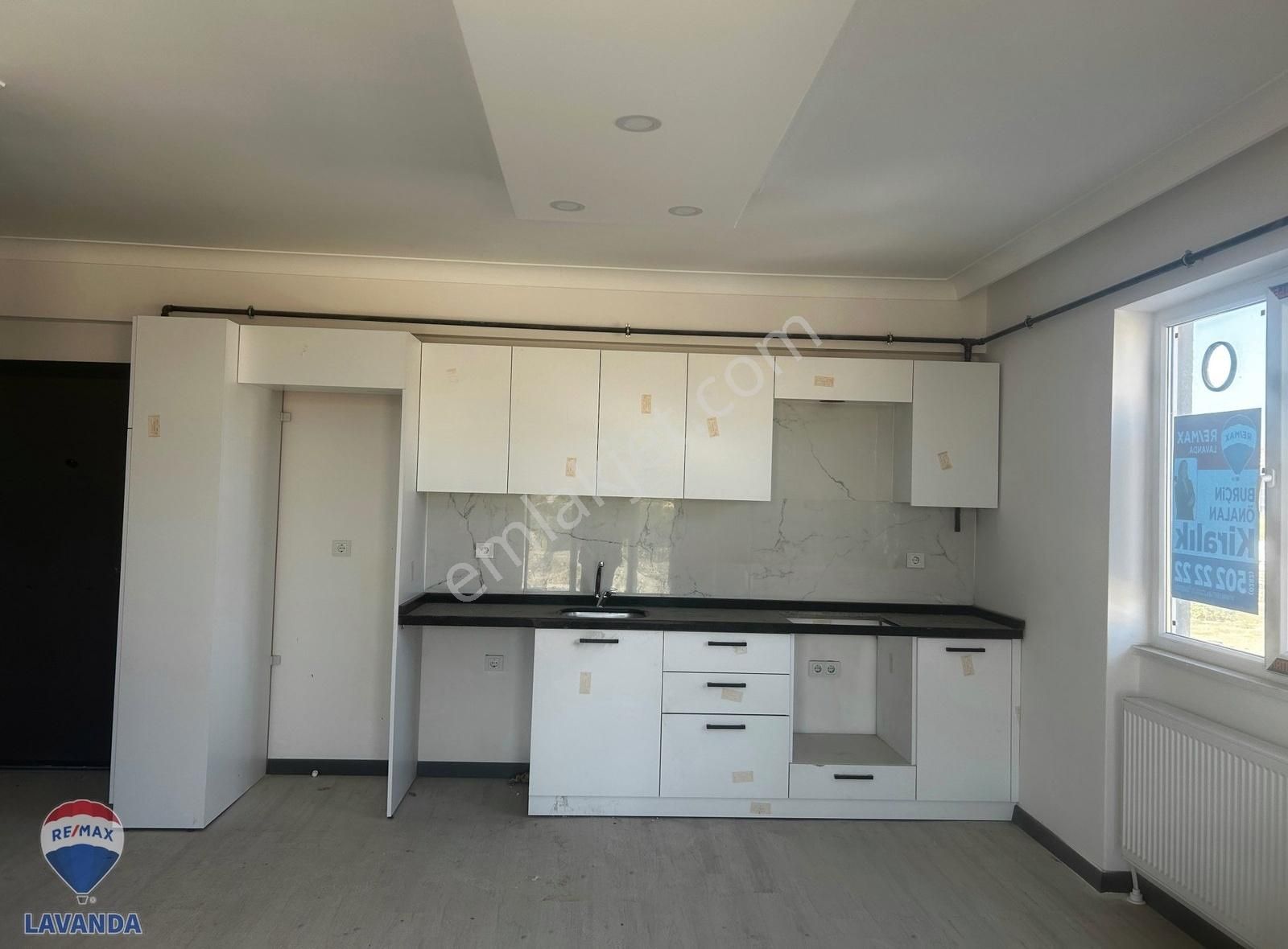 Remax Lavanda'dan Fırsat! Rumeli Mahallesinde Kiralık Sıfır 1+1