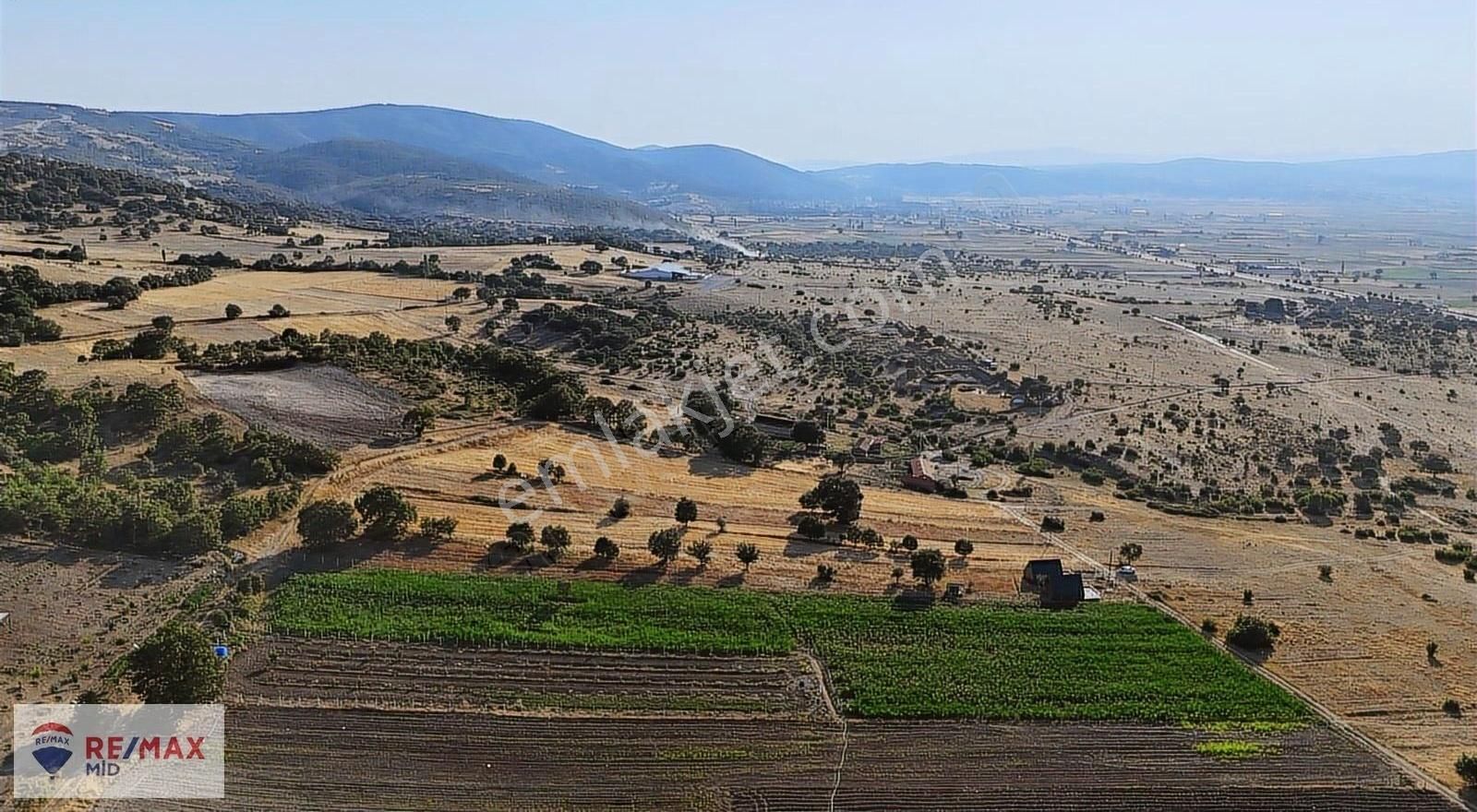 Re/max Mid'den Gökçeyazı'da Satılık Hobi Bahçesi