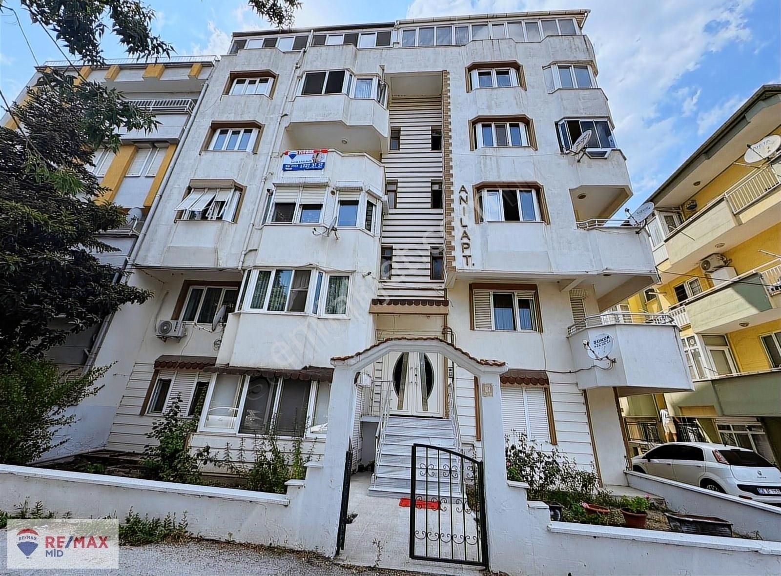 Re/max Mid' Den İzmir Yolu Üstü Kiralık Daire