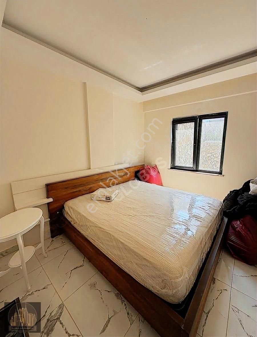 Gemlik'te Denize Nazır Havuzlu 2+1 Yüksek Giriş Daire - Görsel 3