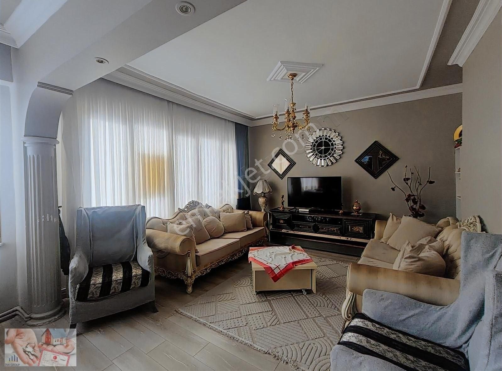 Halıcılar Ana Caddede Satılık Asansörlü Daire - Görsel 3