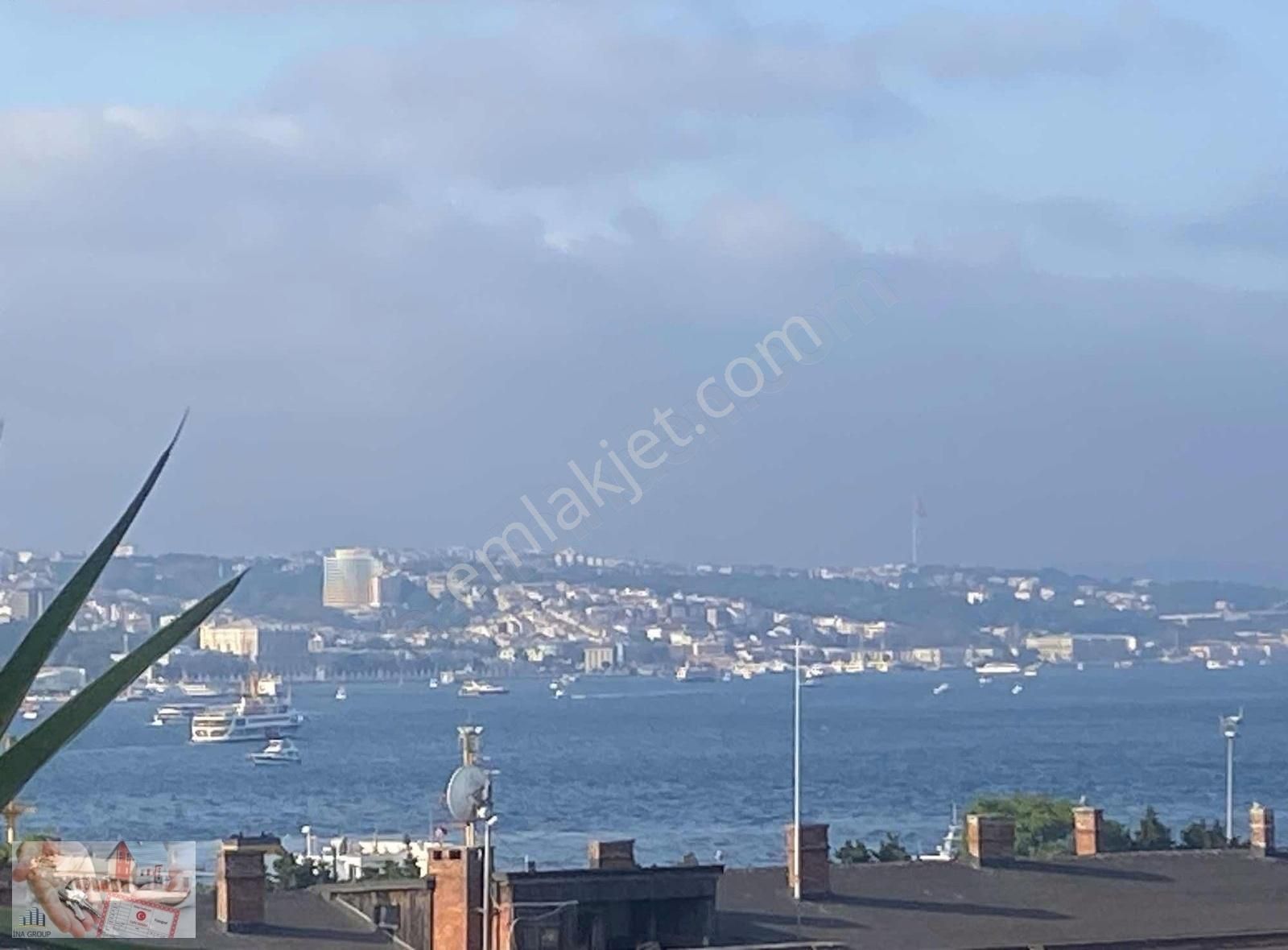 Eminönü Sahil Muhteşem Konumlu Restaurant