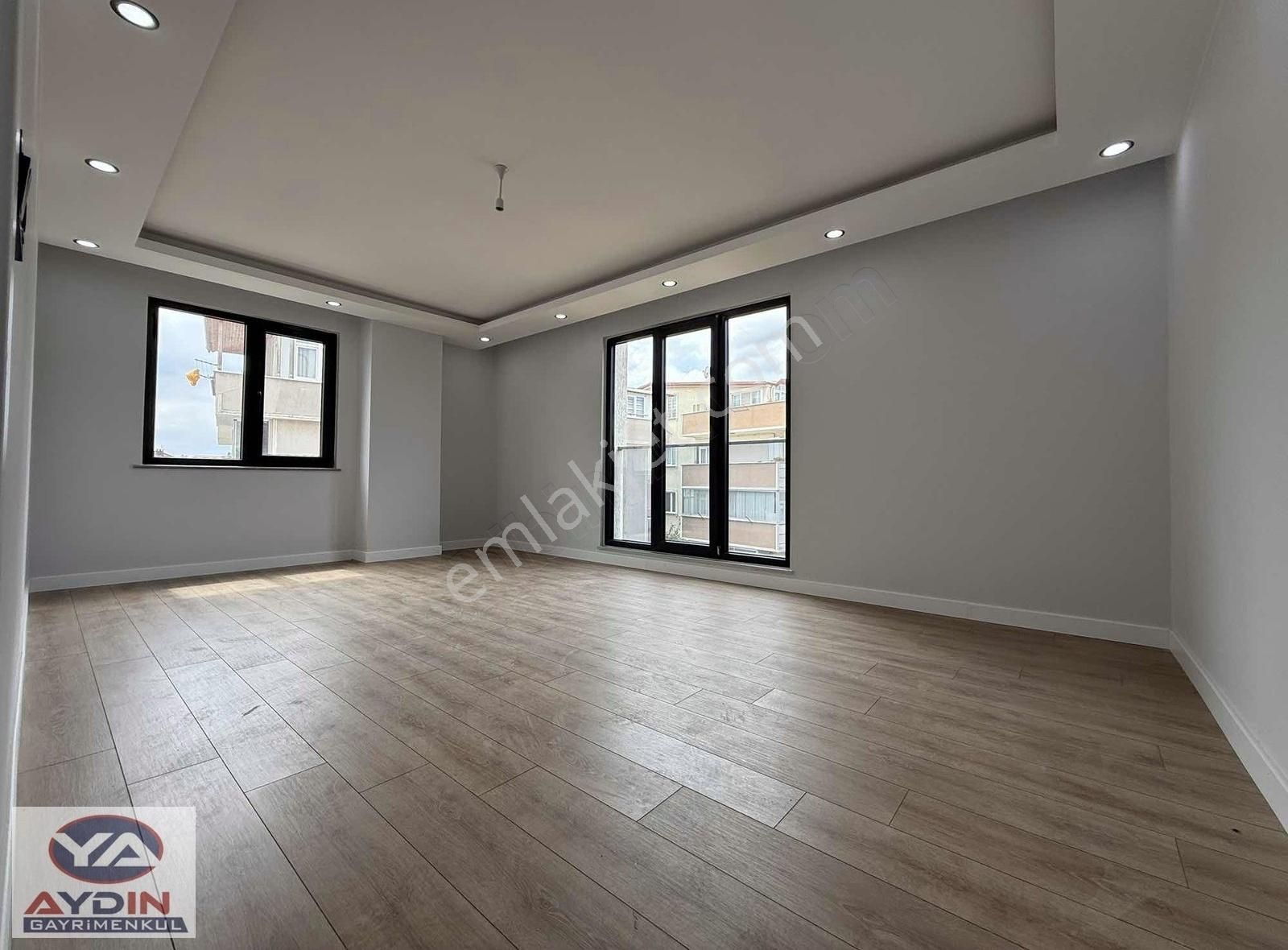 Darıca Bağlarbaşında 2+1 Lüks 100 M2 Asansörlü Satılık Daire