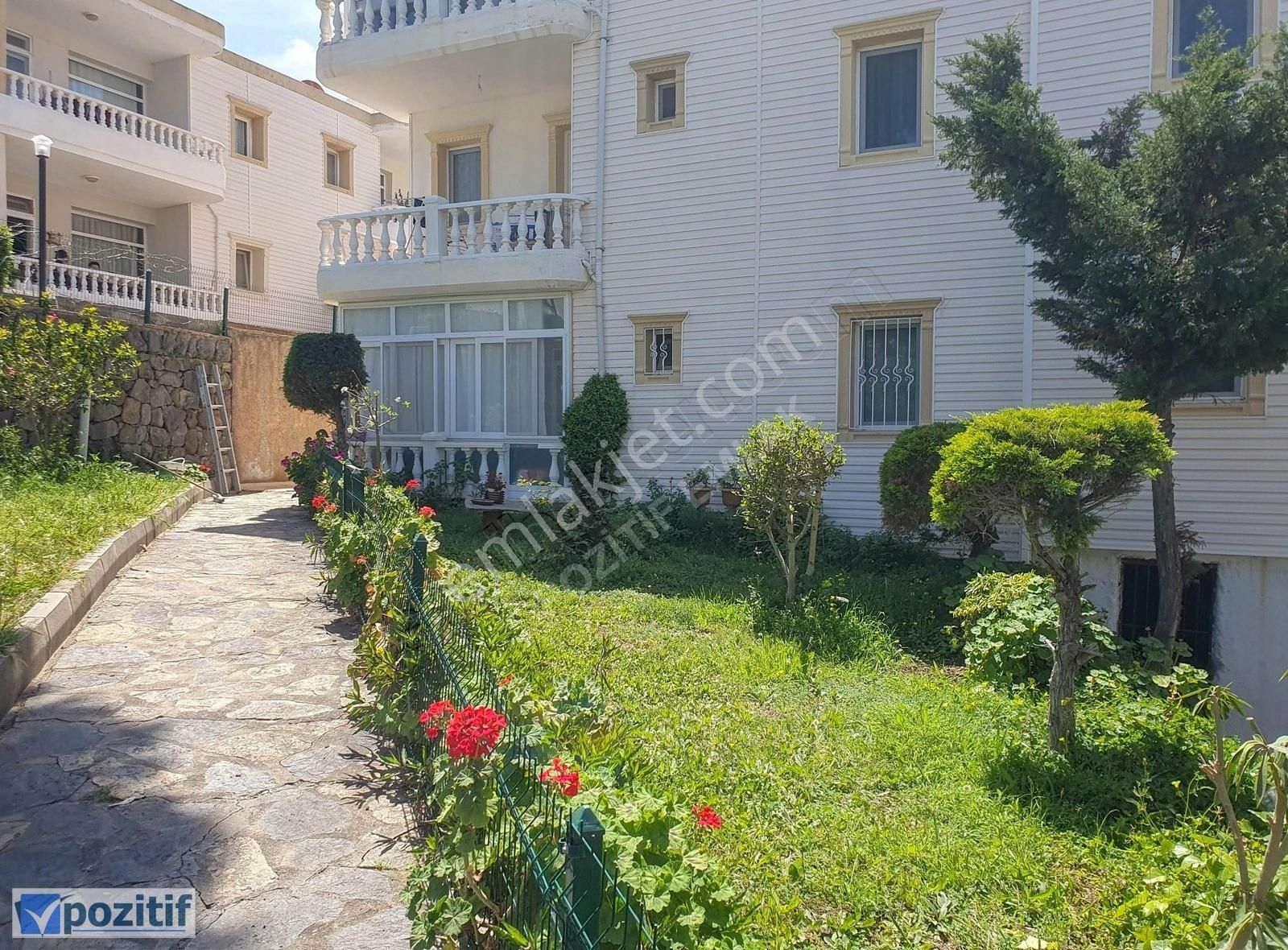 Bodrum Turgutreis'te Marinaya Yakın Deniz Manzaralı Geniş Daire - Görsel 15