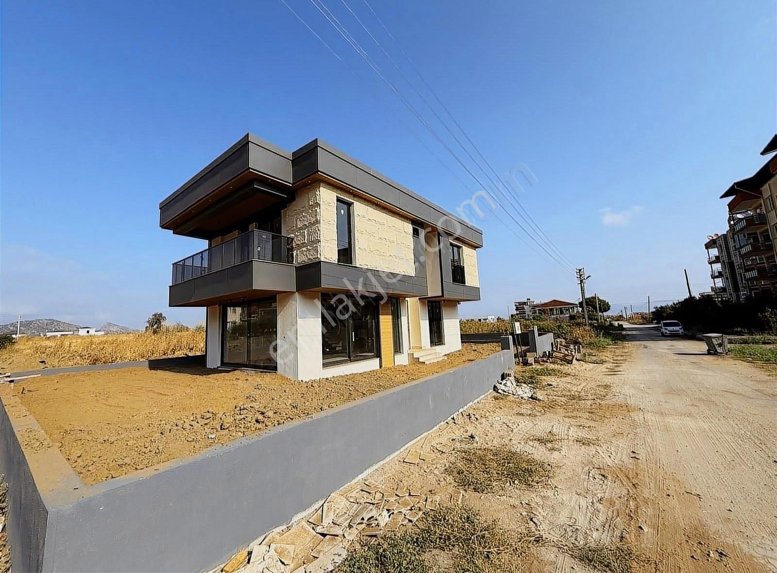 Villalar Bölgesinde Satılık Müstakil 4+1 Lüks Villa - Görsel 14