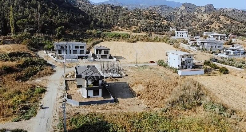 Villalar Bölgesinde Satılık Müstakil 4+1 Lüks Villa - Görsel 24