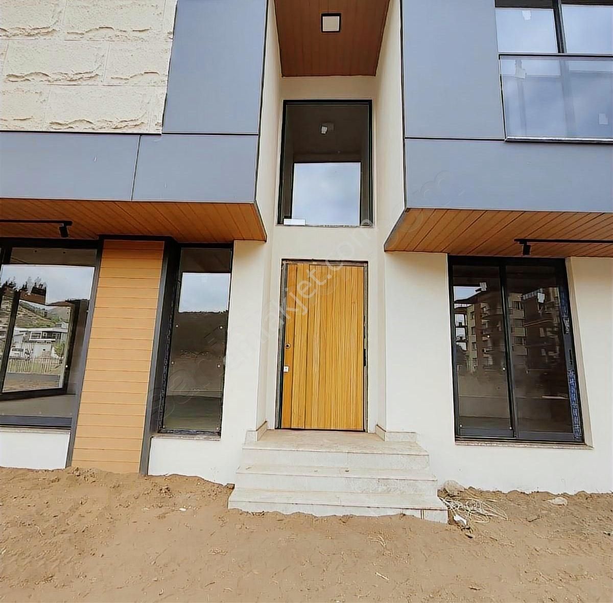 Villalar Bölgesinde Satılık Müstakil 4+1 Lüks Villa - Görsel 4