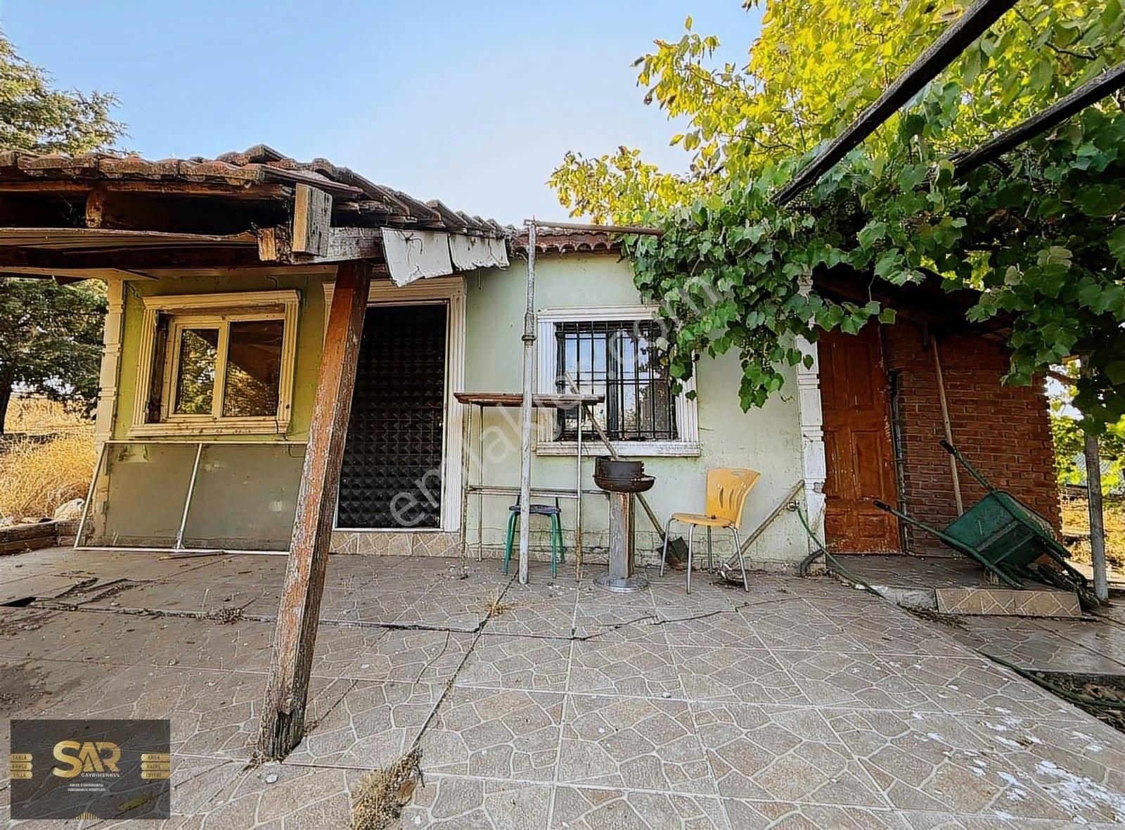 Edirne Merkez Avarız Köyü Ana Cadde Üzeri Yapı Kullanım İzinli